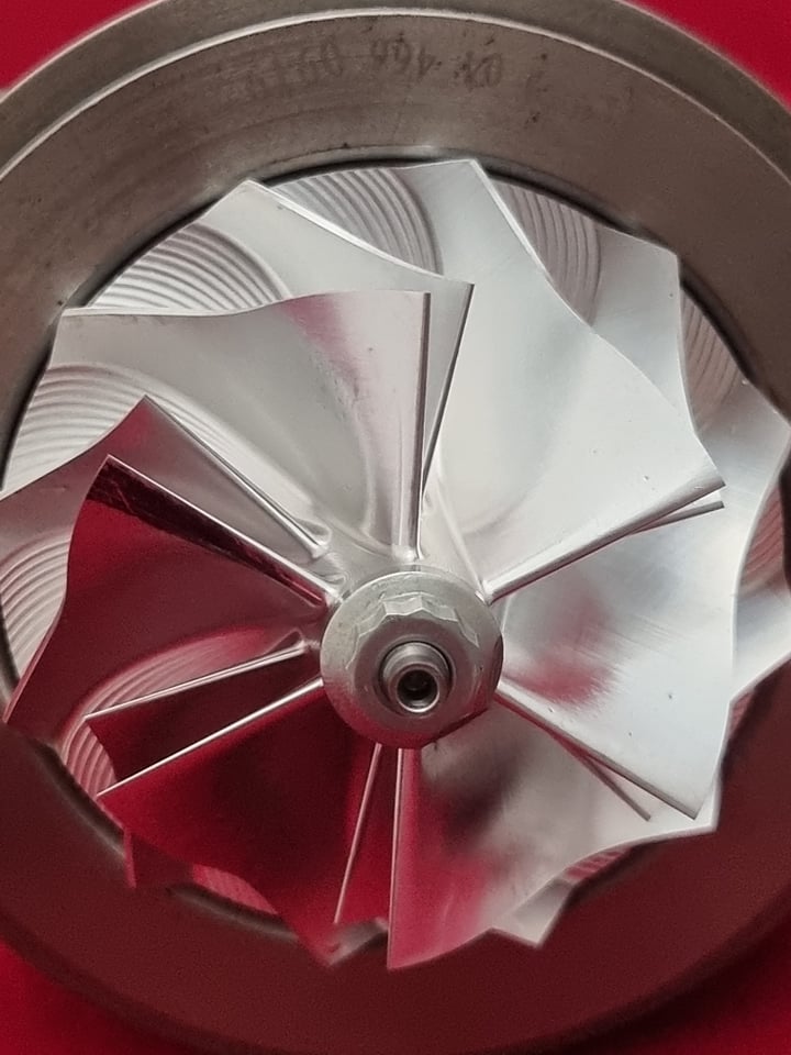 Mitsubishi TD04 19T centerdel - Billet competition