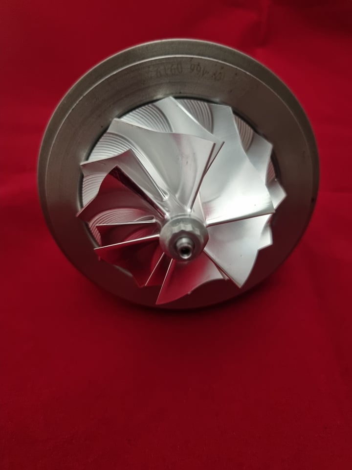 Volvo 2,5T TD04-19T Billet #7 Turbo Opgrade (49377-06200)